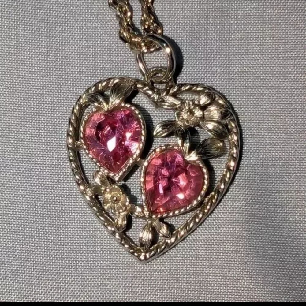 Sarah Cov 14KTGF Heart With Pink Stones 20"